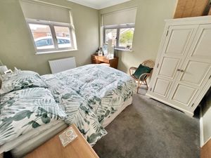 Bedroom- click for photo gallery